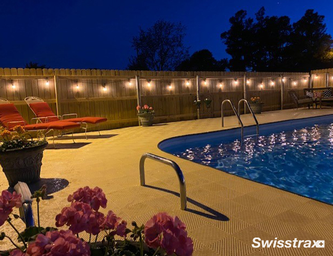 רצפה מודולרית לבריכה