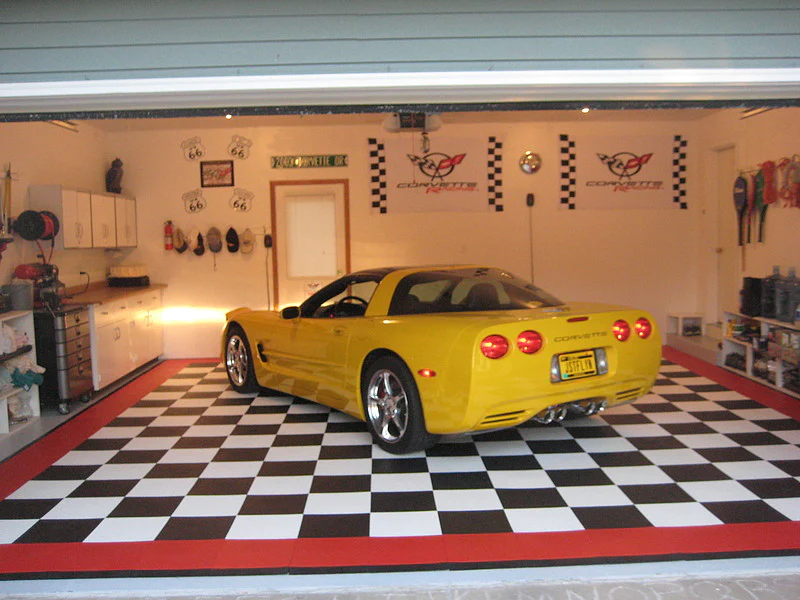 רצפה מודולרית לחניון הבית